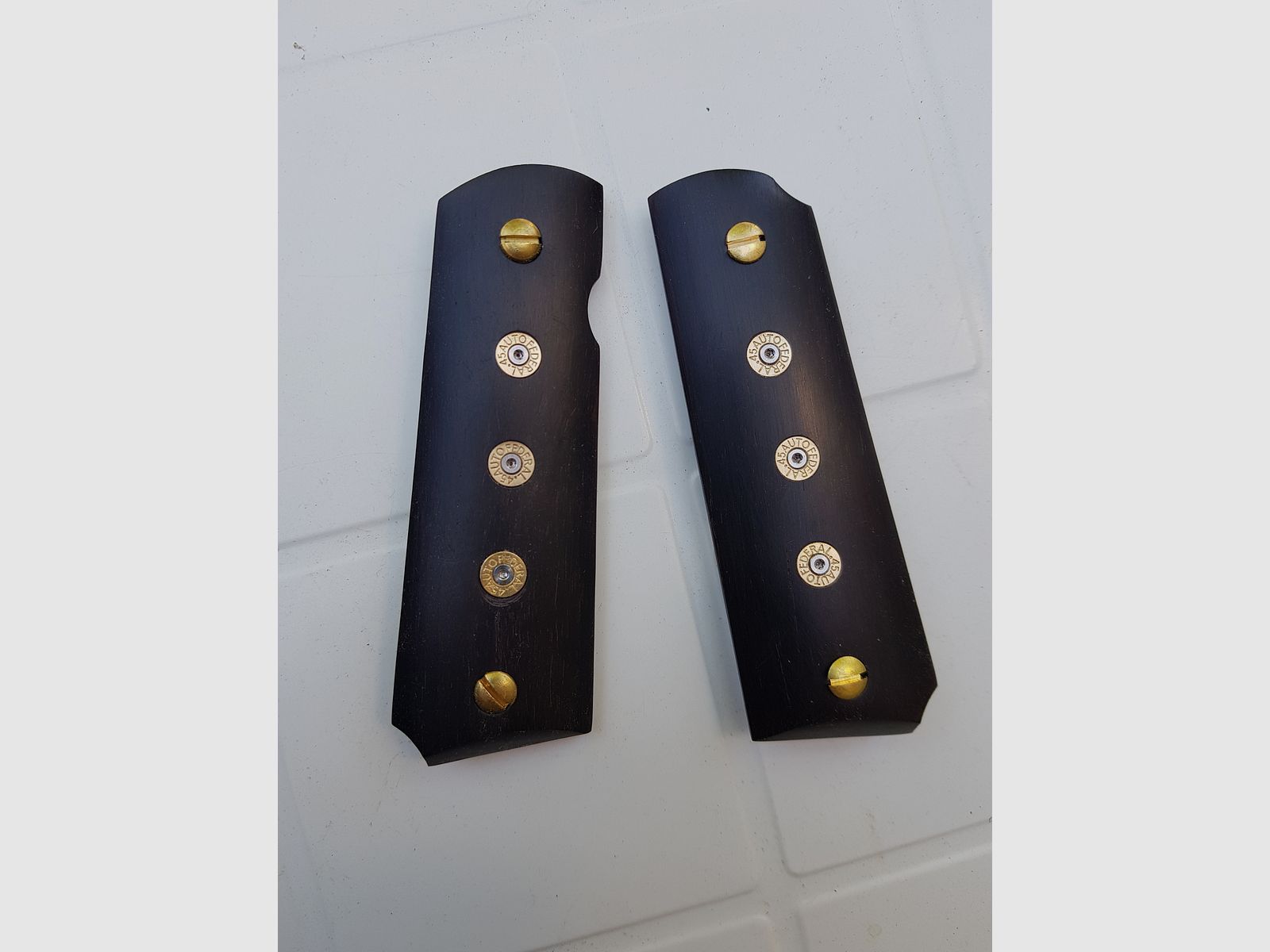 Griffschalen der Cold 1911 oder ME Sport 1911