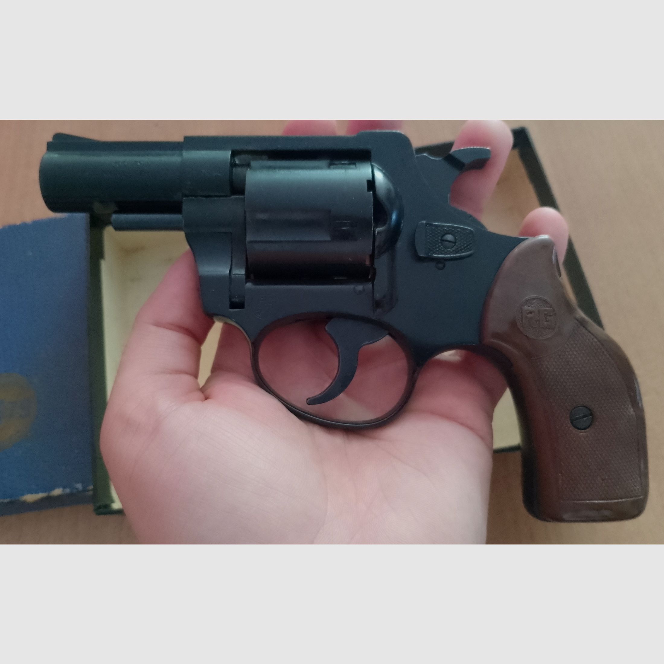 Zeldzame Röhm RG 79 in caliber 9mm Knall/ PTB 5-71