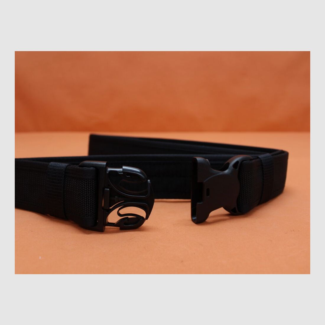Tasmanian Tiger TT Equipment Belt outer 040 black (7746.040): 50mm buckle with hook-and-loop inner side size XXL