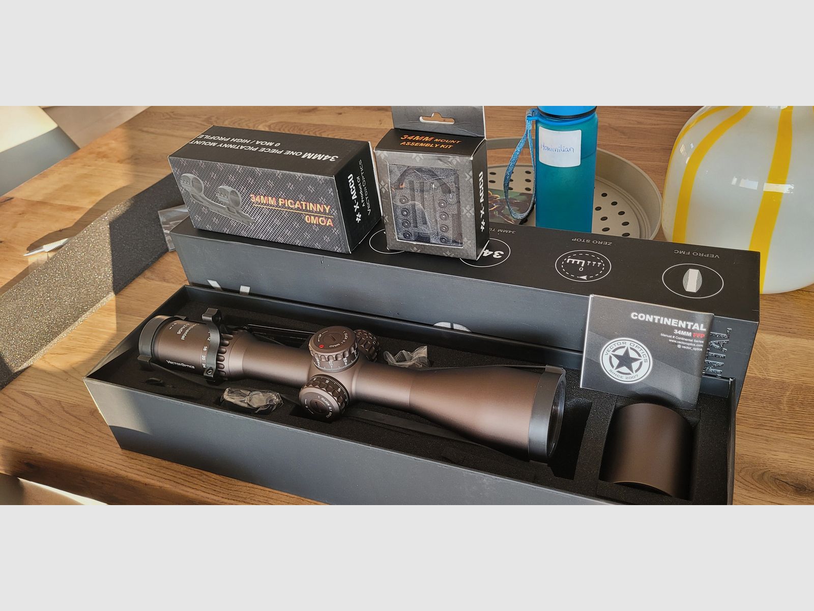 Vector Optics SCFF-39 Continental x6 4-24x56 FFP Mrad / FDE