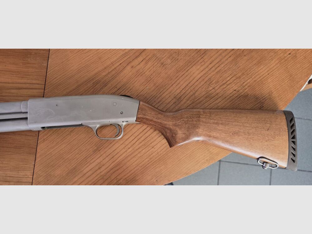 Mossberg 500A Mariner