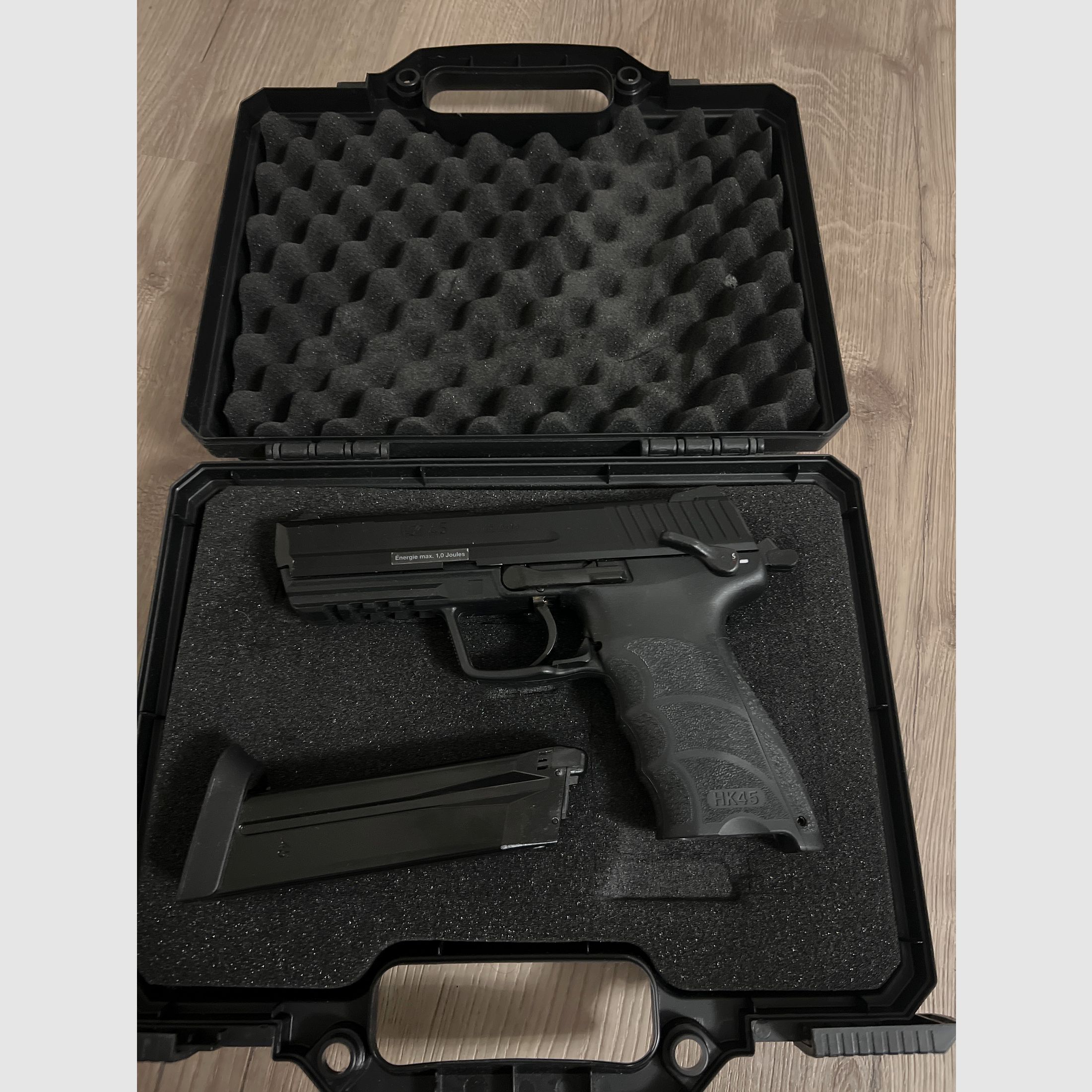 Heckler & Koch HK 45