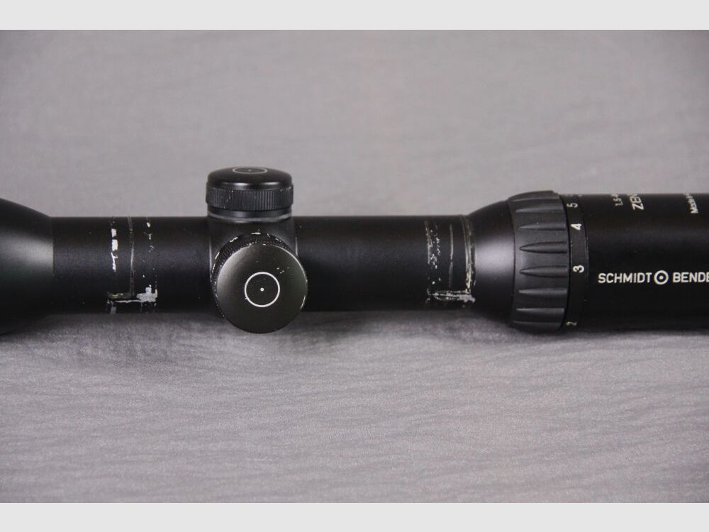 Schmidt und Bender	 Zenith 1,5-6x42