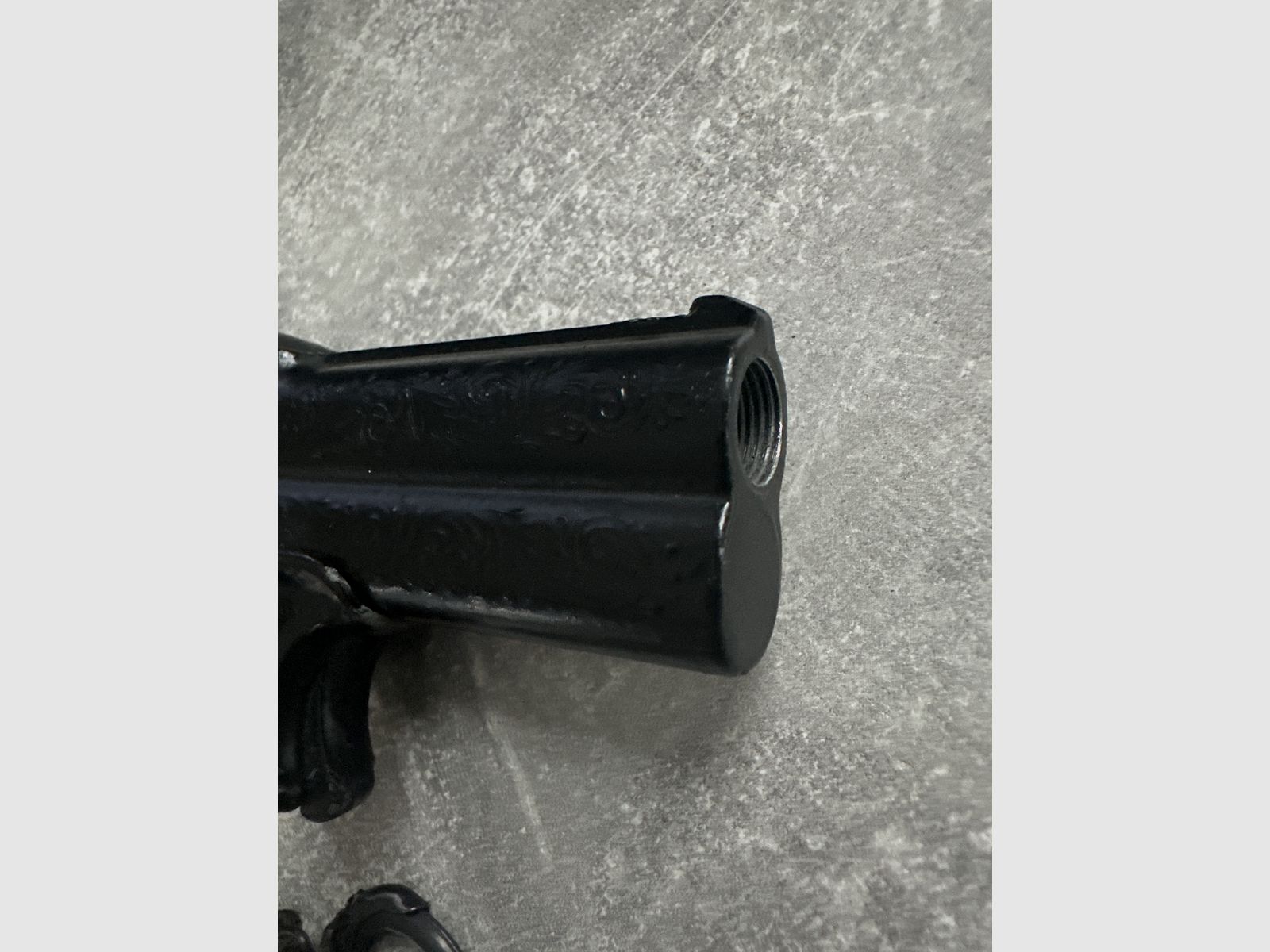 Mini Derringer kal.6mm Flob.Platz
