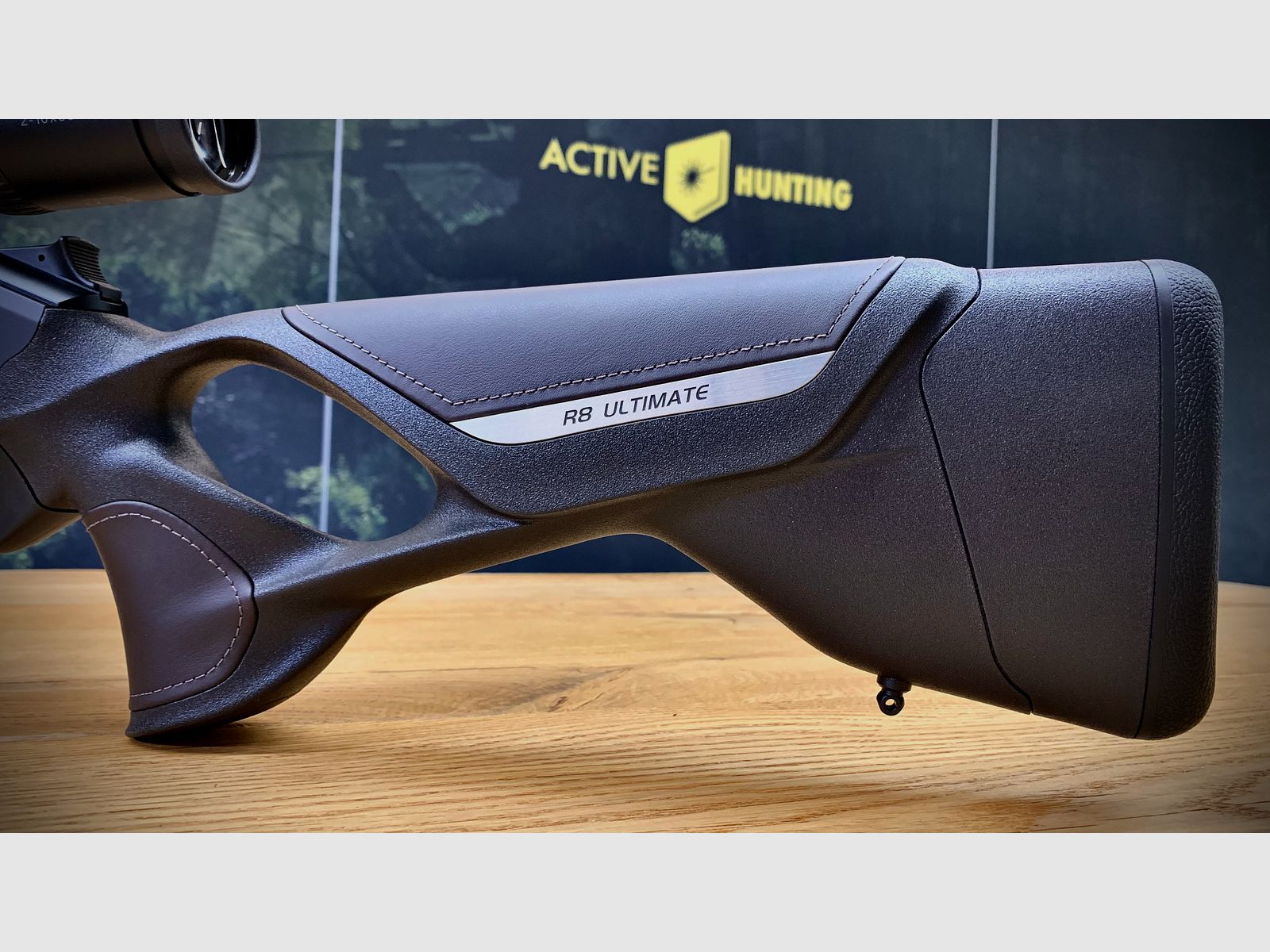 Blaser R8 Ultimate Silence Leder /.308 Win / 42cm LL / inkl. Swarovski Z8i 2-16x50 SR und BSM