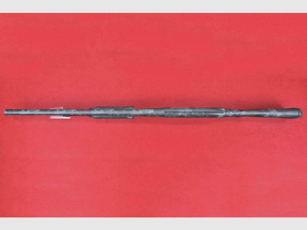 Winchester SXP Typhon Defender z gwintem 12/76