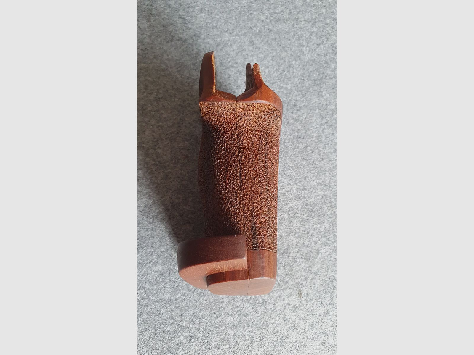 Poignée de match réglable rare en noyer pour Taurus 669/689 et éventuellement des modèles similaires Smith & Wesson