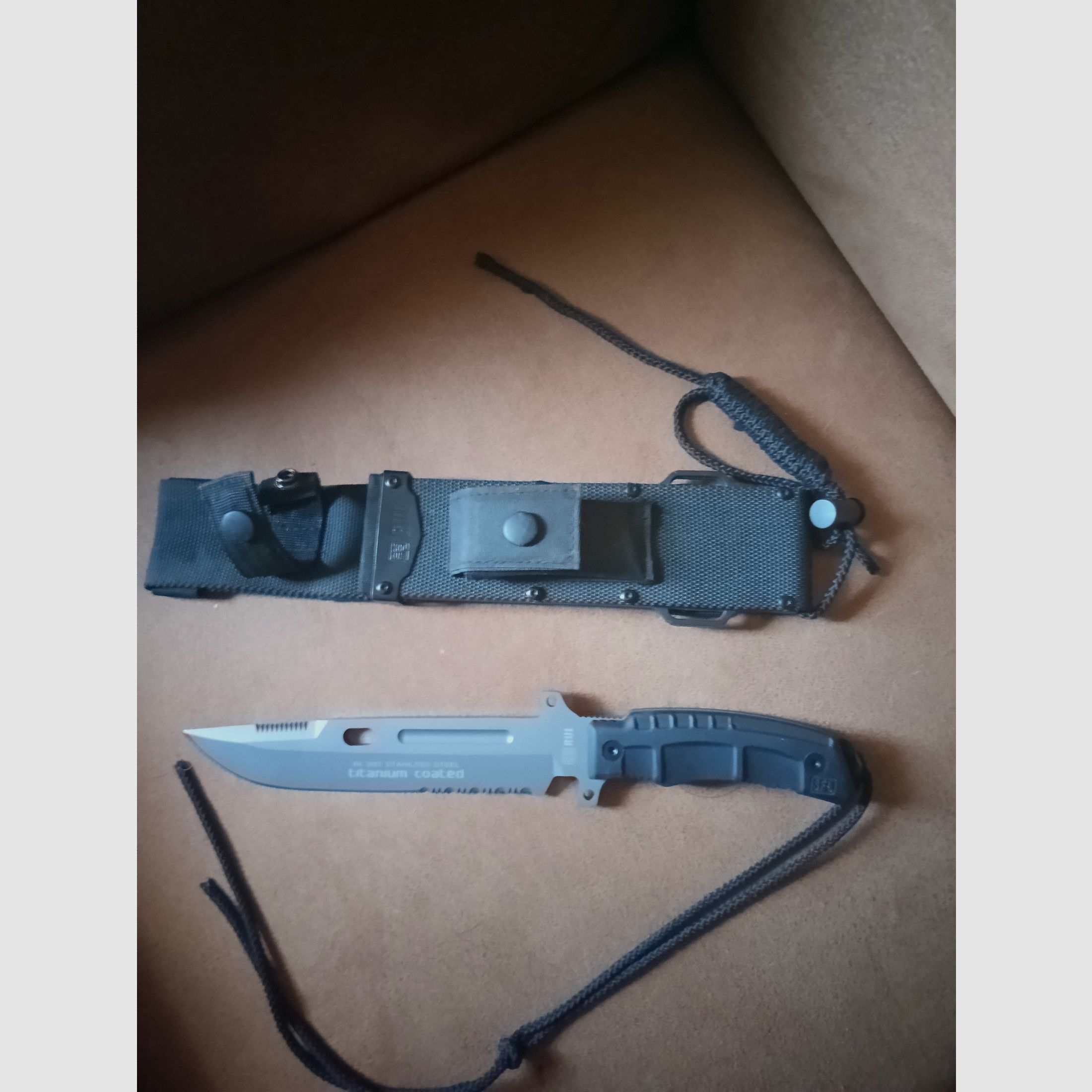 Couteau de combat/ couteau de plein air Rui RK 31831