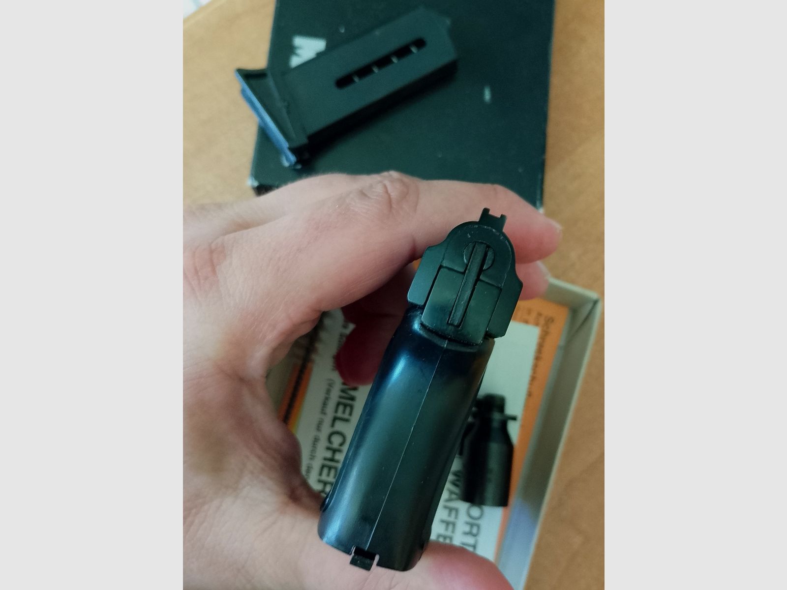 Seltene ME 8 Detective 8mm Knall im PTB 100/2 mit Verpackung!