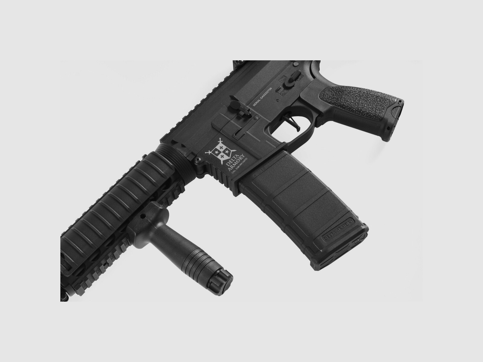 AR15 CQB-R CHARLIE Czarny S-AEG Softair Karabin Wolny od 18 Lat | Delta Armory