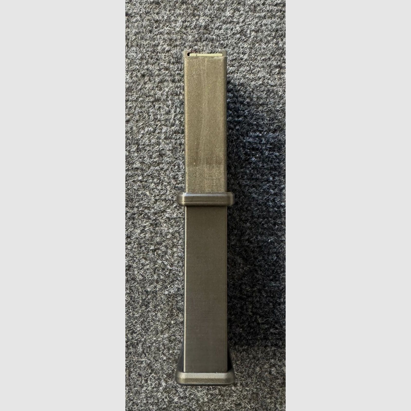 Schmeisser AR15 10-Schuss Magazin inklusive Griffverlängerung in 30-Schuss Optik - NEU - Heckler & Koch HK MR223