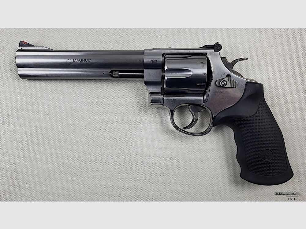Smith & Wesson 629 Classic