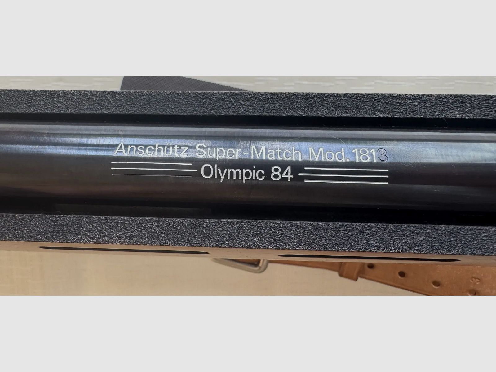 Anschütz Super-Match Modelo 1813 Olímpico 84 Calibre .22 l.r.