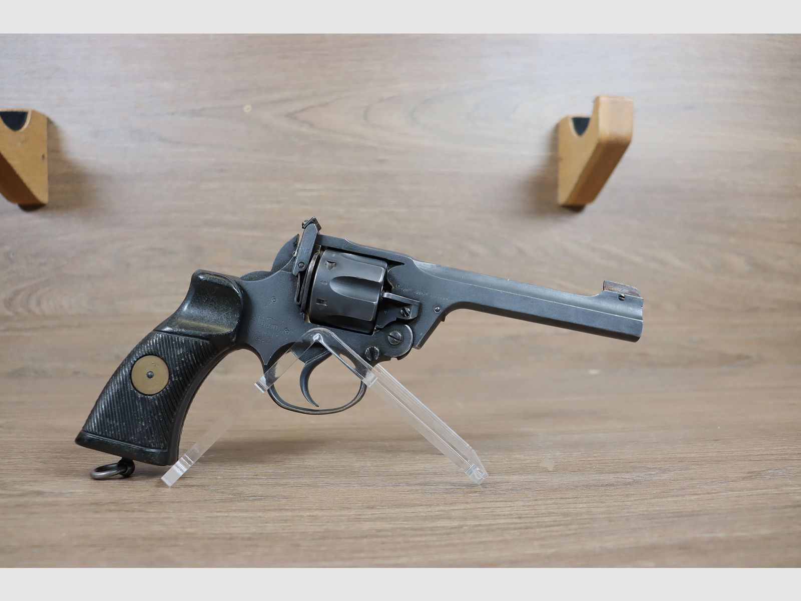 Enfield No.2 Mk.1**, image 1 sur 2
