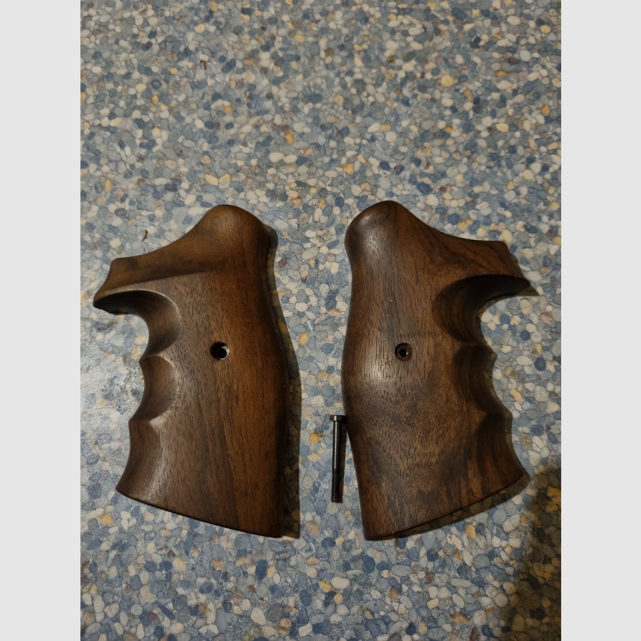 Nill wooden grip S&W square butt K-frame