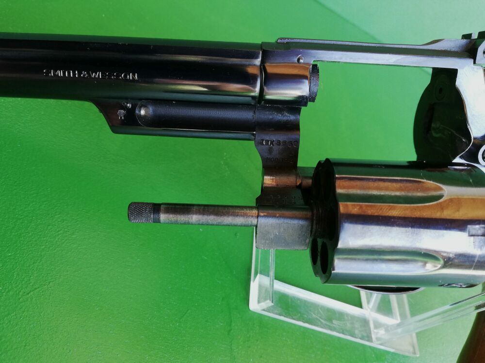 Smith & Wesson