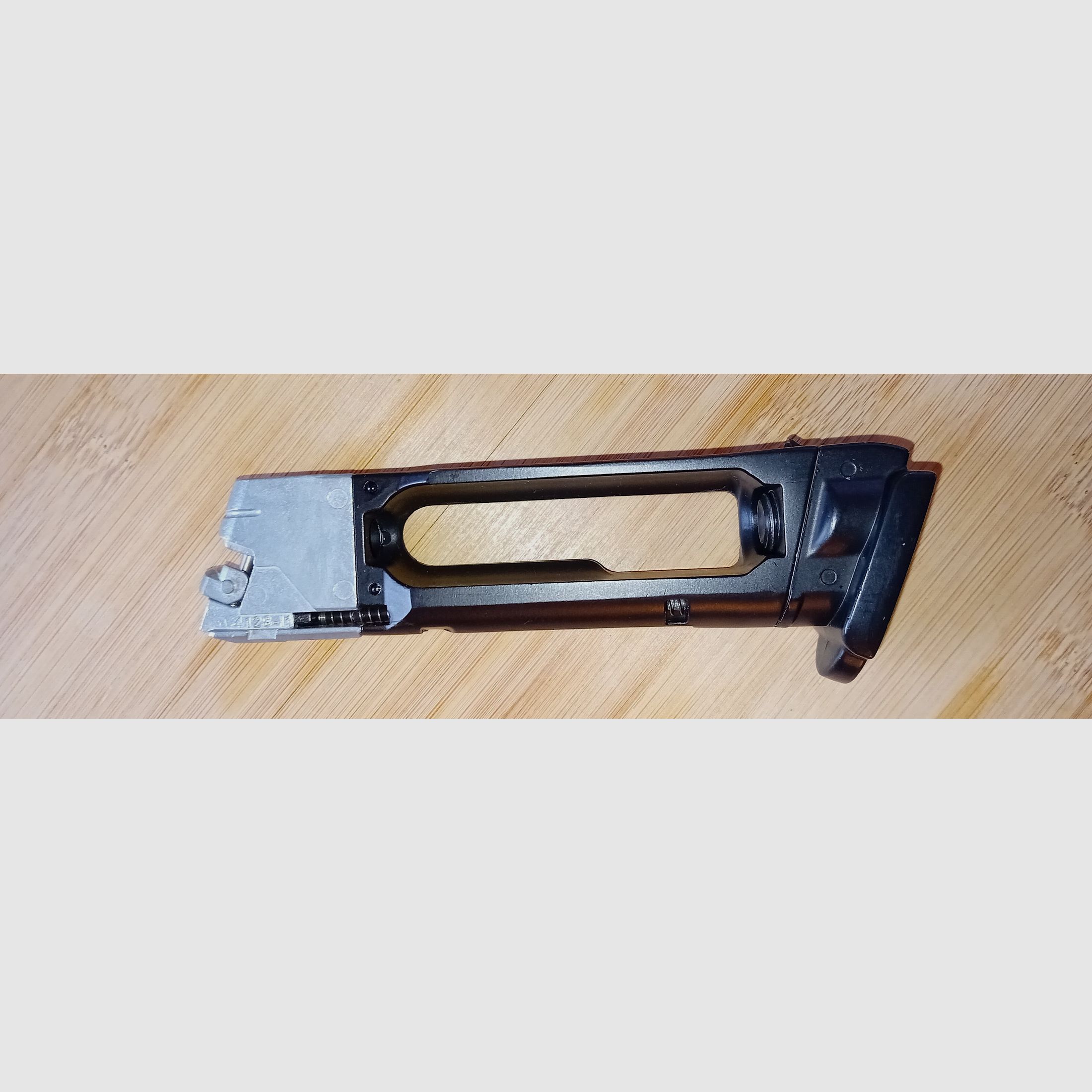 Replacement magazine VP9 Heckler & Koch CO2 4.5 BB Blowback