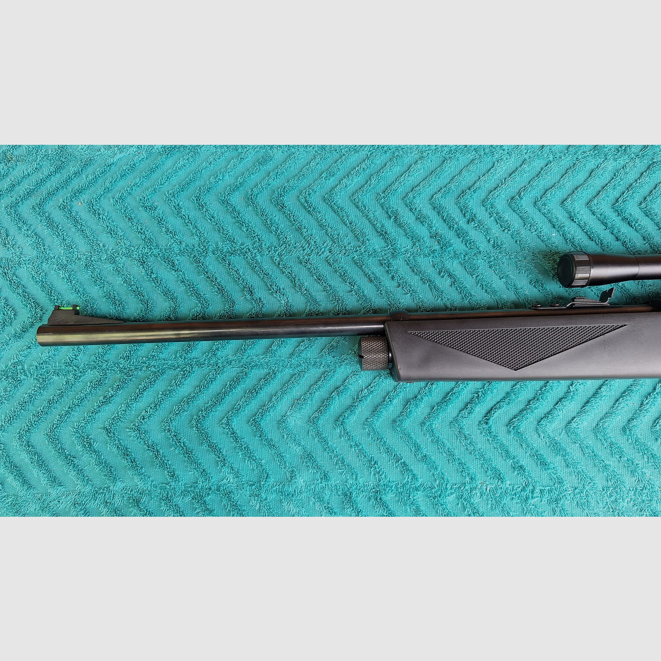 Crosman 1077 Co2 Gewehr 4,5 mm Diabolo mit Zielfernrohr