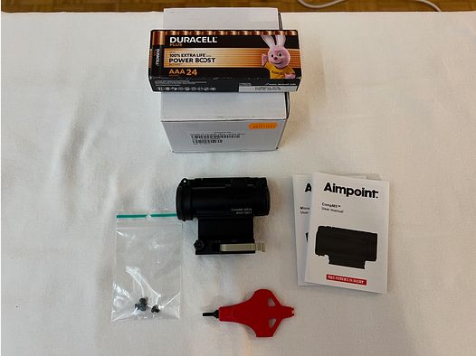 Aimpoint Comp M5 inklusive 39 mm Riser Mount Neu NP 1.149€