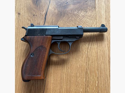 Walther P38 pistol