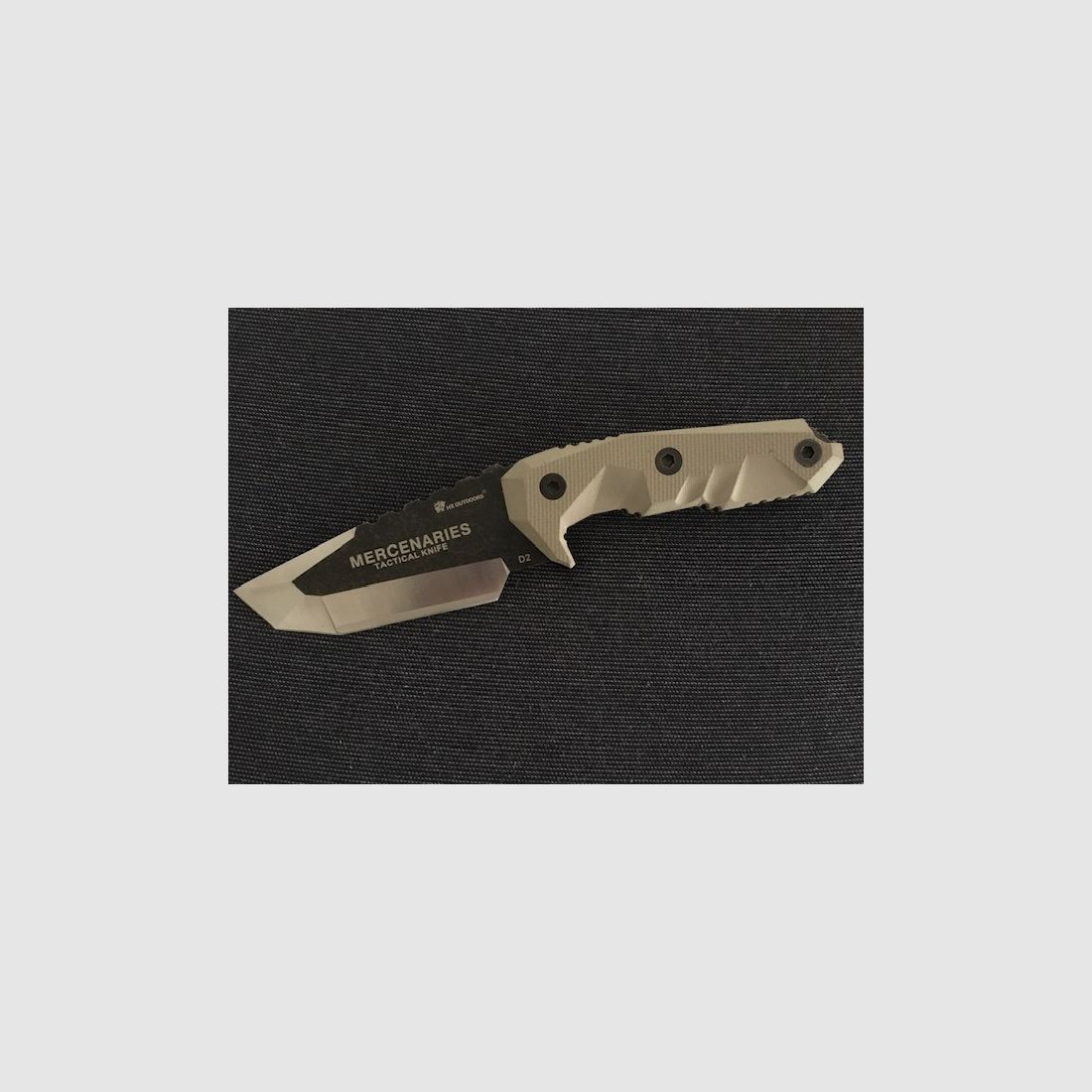 Nóż taktyczny z kaburą Kydex