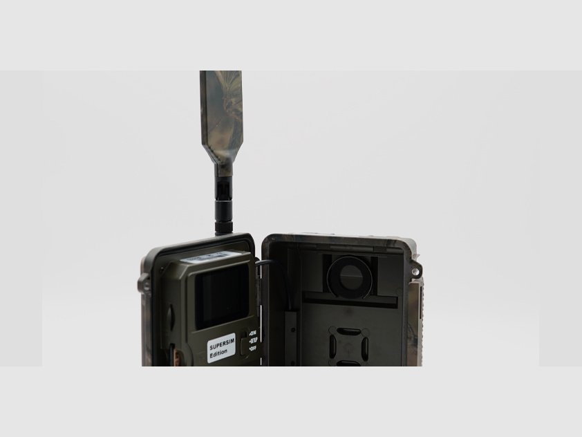 SEISSIGER Special-Cam LTE "Weißblitz" - SUPERSIM-Edition inkl. Akkus