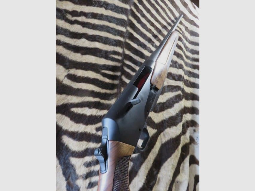 BROWNING Bar 4X Hunter Repetiergeweer Hout klasse 2 kal. 300win loop 61 cm zonder richtmiddelen, afbeelding 9 van 9