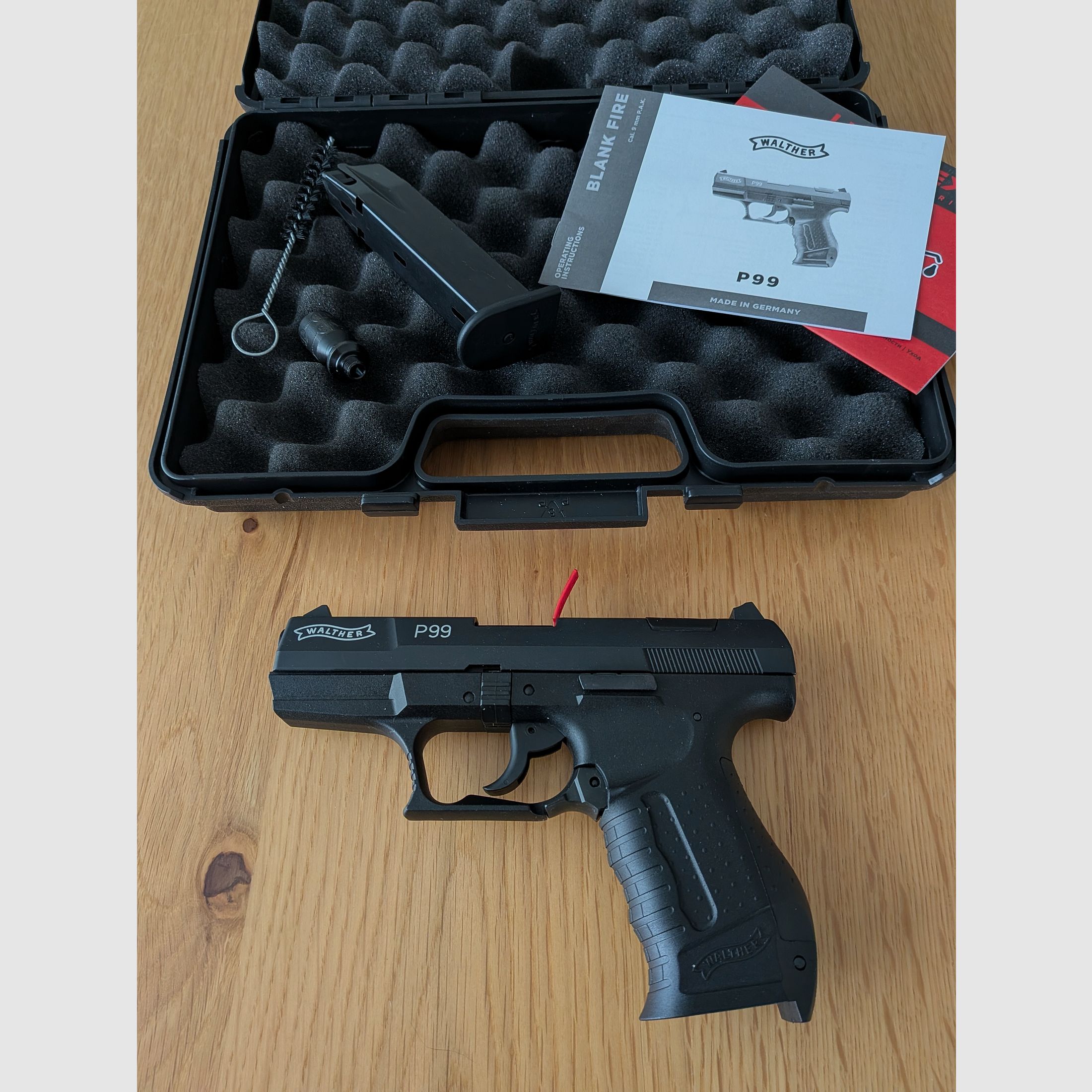 Walther P99 Kal. 9mm P.A.K ++ NEU++ Schreckschusspistole P 99