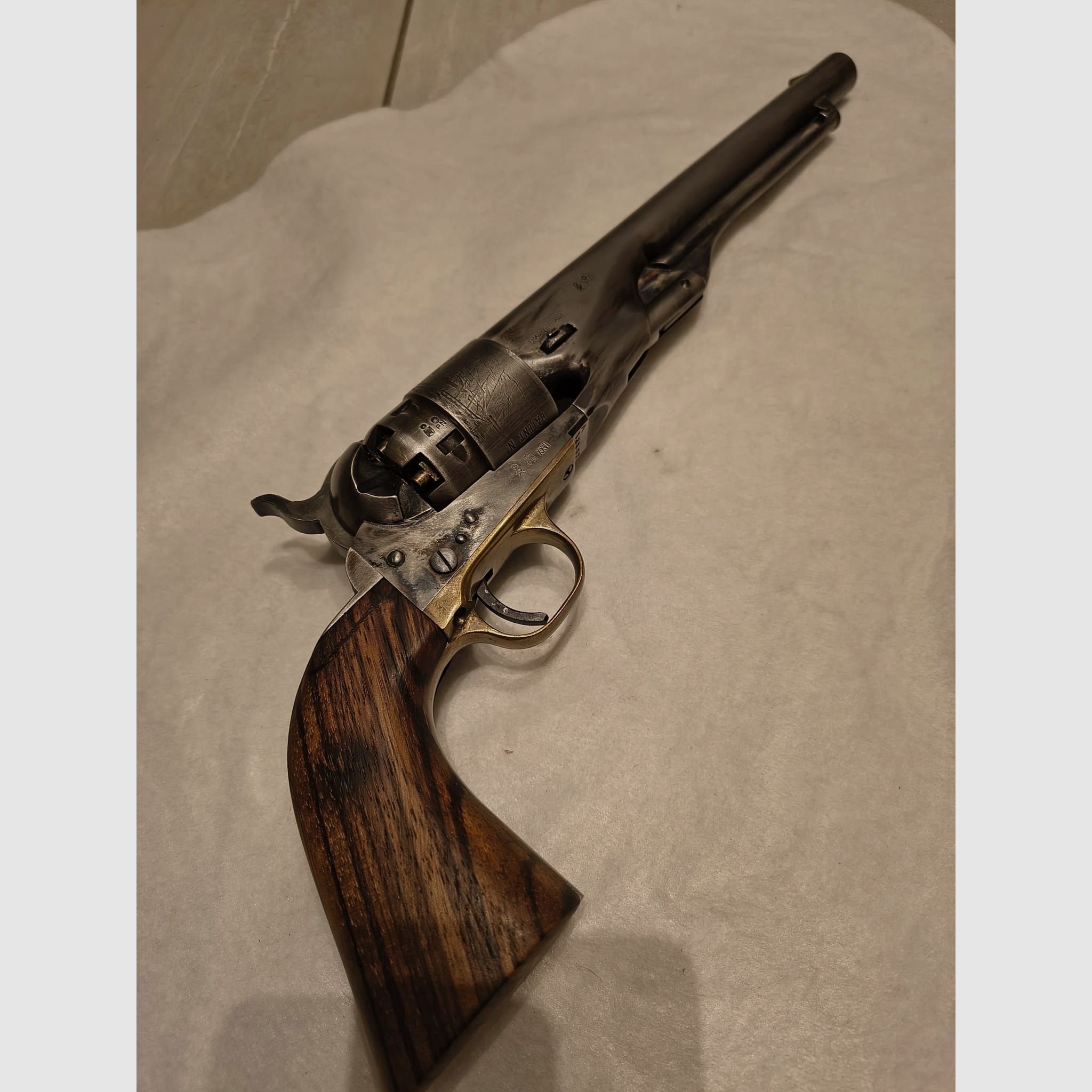 Uberti Colt 1860 Perkussionsrevolver .44