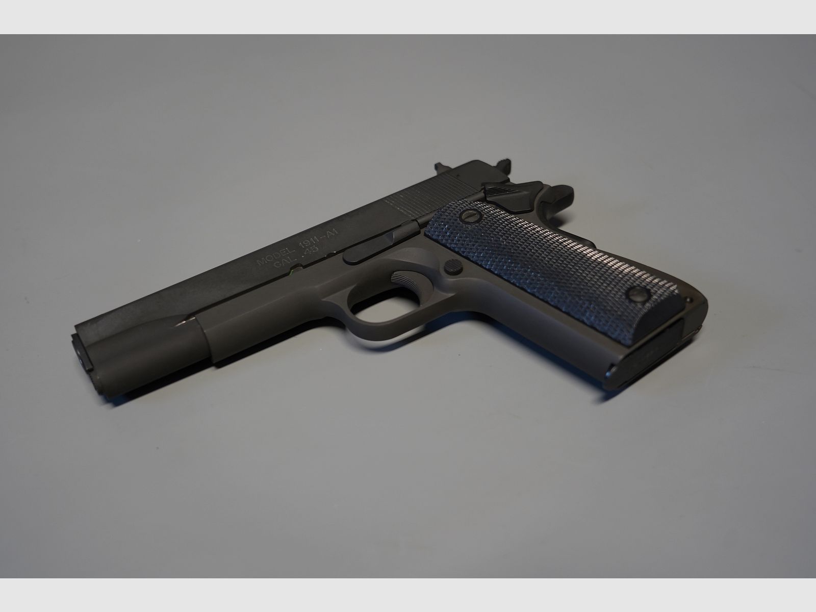 Springfield 1911 A1, .45 ACP, parkérisé, comme MIL-Spec, neuf, absolument rare