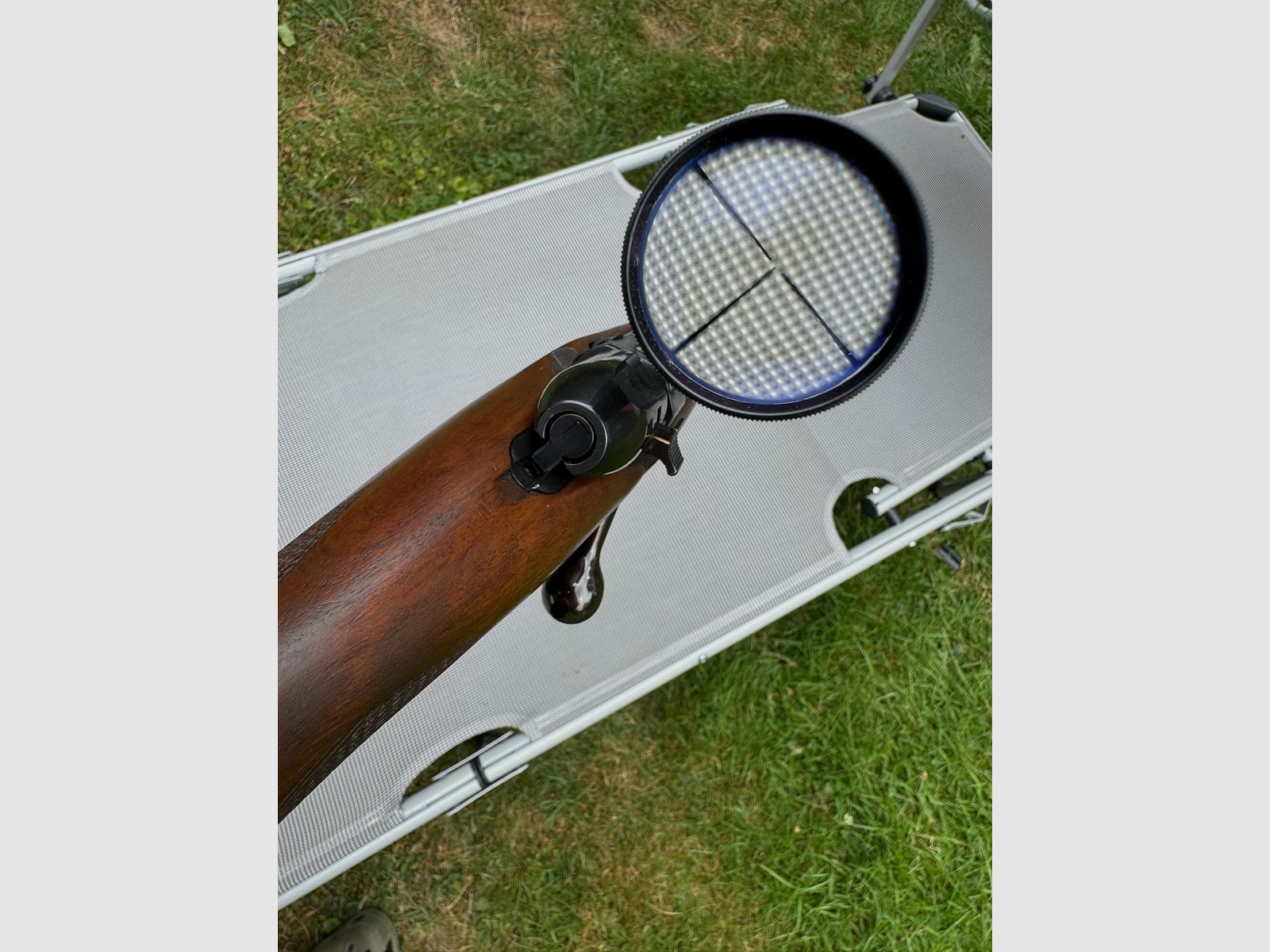 Mauser Modell 2000 Kal. .375 H&H Magnum met Zeiss Diavari 2,5–10x50 en Suhler haakmontage