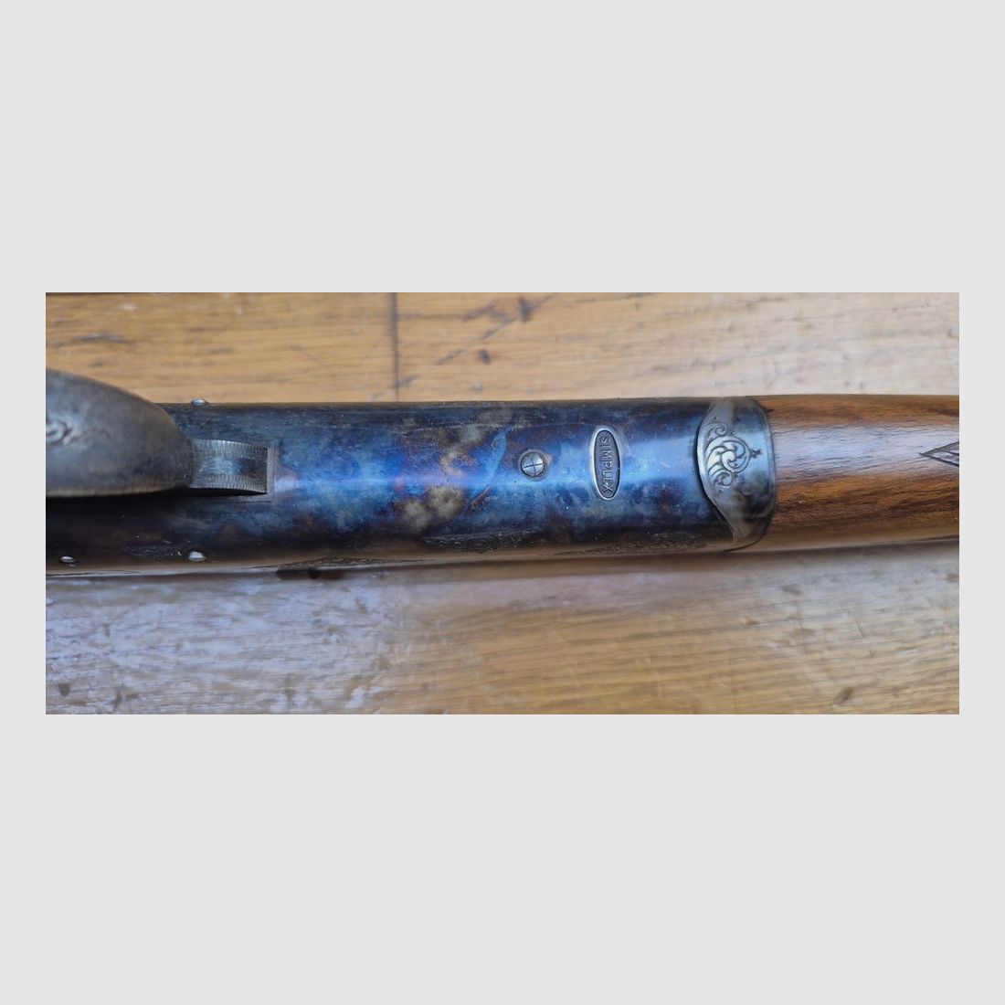 Sehr schönes Exemplar eines FUSIL SIMPLEX — Manufrance Saint-Étienne — Patentiert 1908 — Kal. 16/70 — Luxusversion in Nussbaum — Waffe aus den 50er Jahren — Kaliber 16/70 — Zu reinigen, aber wirklich in ausgezeichnetem Zustand — TBE++, Bild 1 von 38