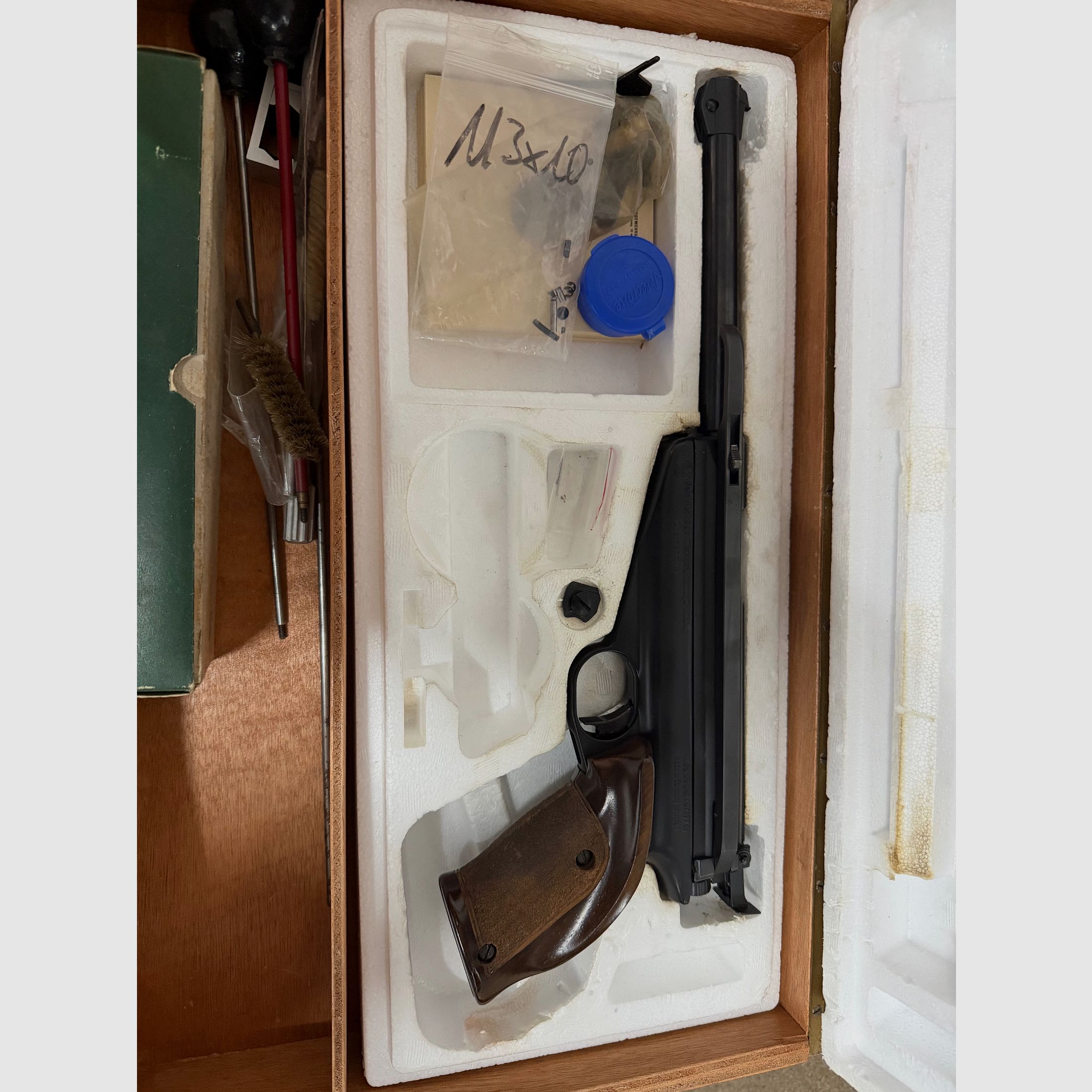 Feinwerkbau 65 Matchluftpistole