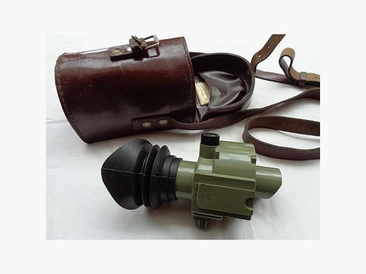 Jugosl. B10 Zielgerät/Monokular 4x25 + Ledertasche, sehr gut