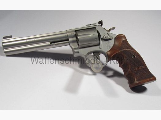 Smith & Wesson 686 Campeón de Tiro