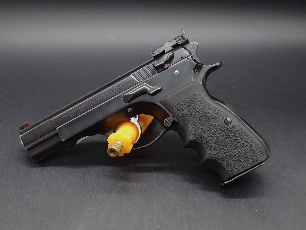Tanfoglio TA90 caliber 9mm Luger with LPA sight TA 90, image 2 of 3