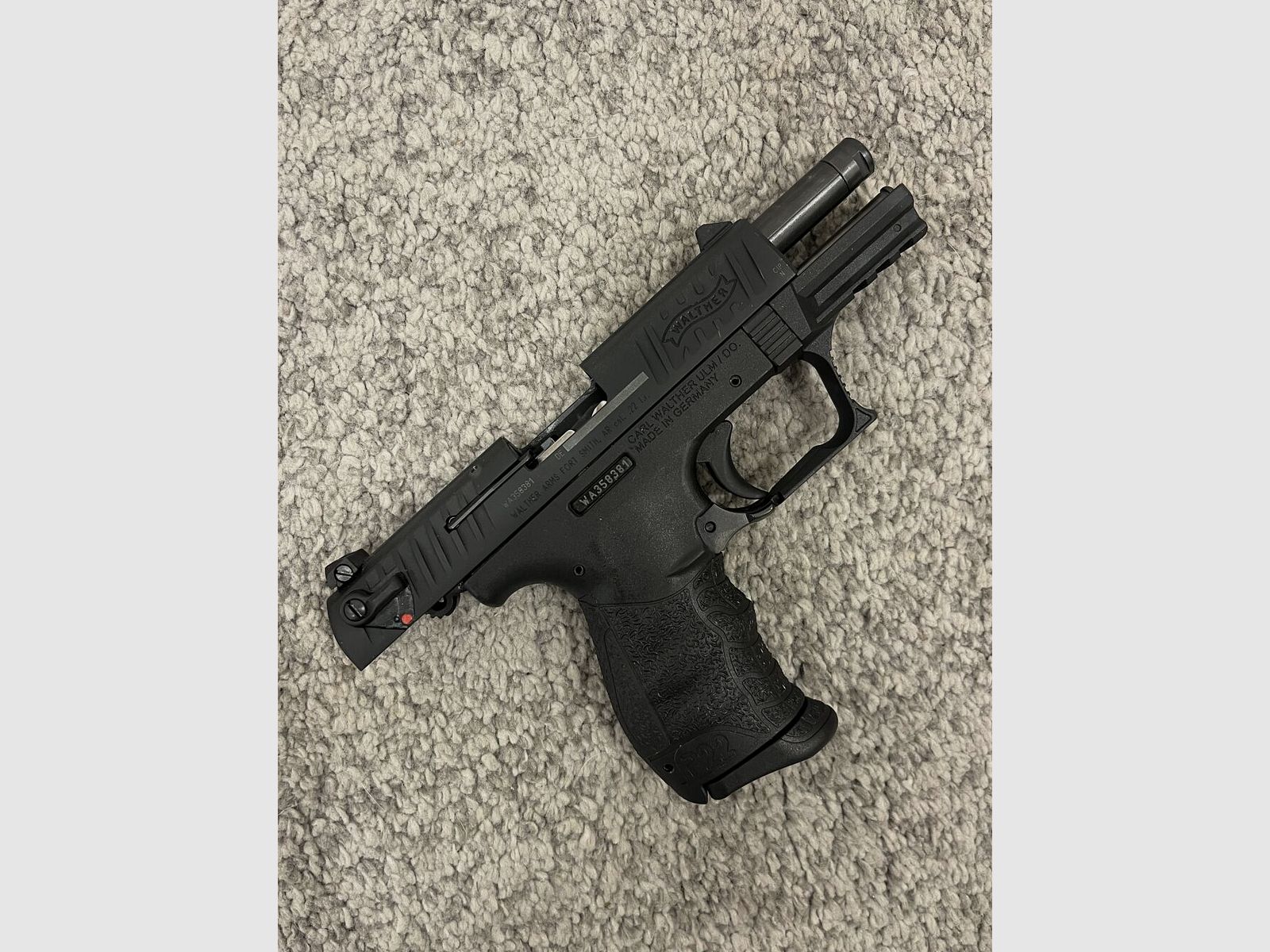 Walther P22