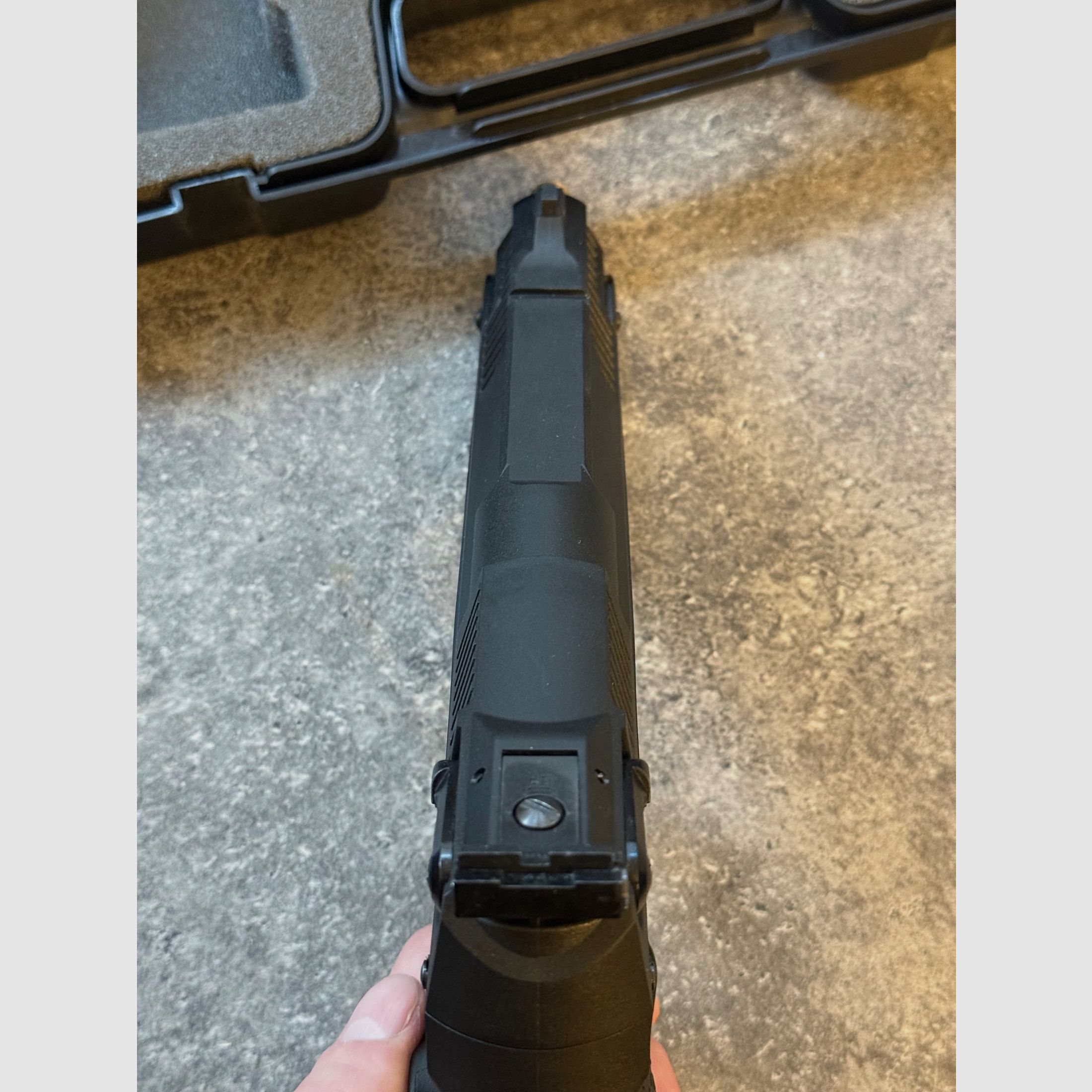 Zoraki HP-01 con adattatore silenziatore e valigetta HP01 HP 01, immagine 4 di 8