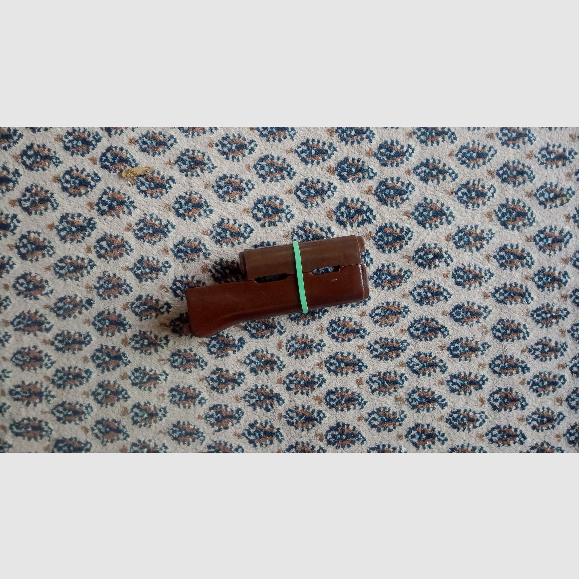 Protezione inferiore in Bakelite Type 56-2 e protezione superiore in plastica DDR // AK-47 / AKM / AK74 / Sino AK NEDI SDM