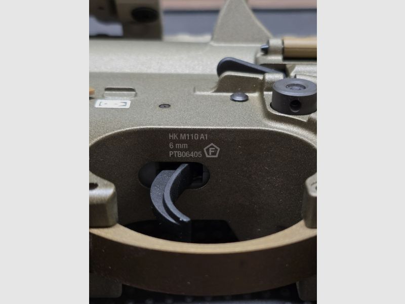 Umarex (VFC) M110A1 6mm BB S-AEG Airsoft mit 3 Magazinen