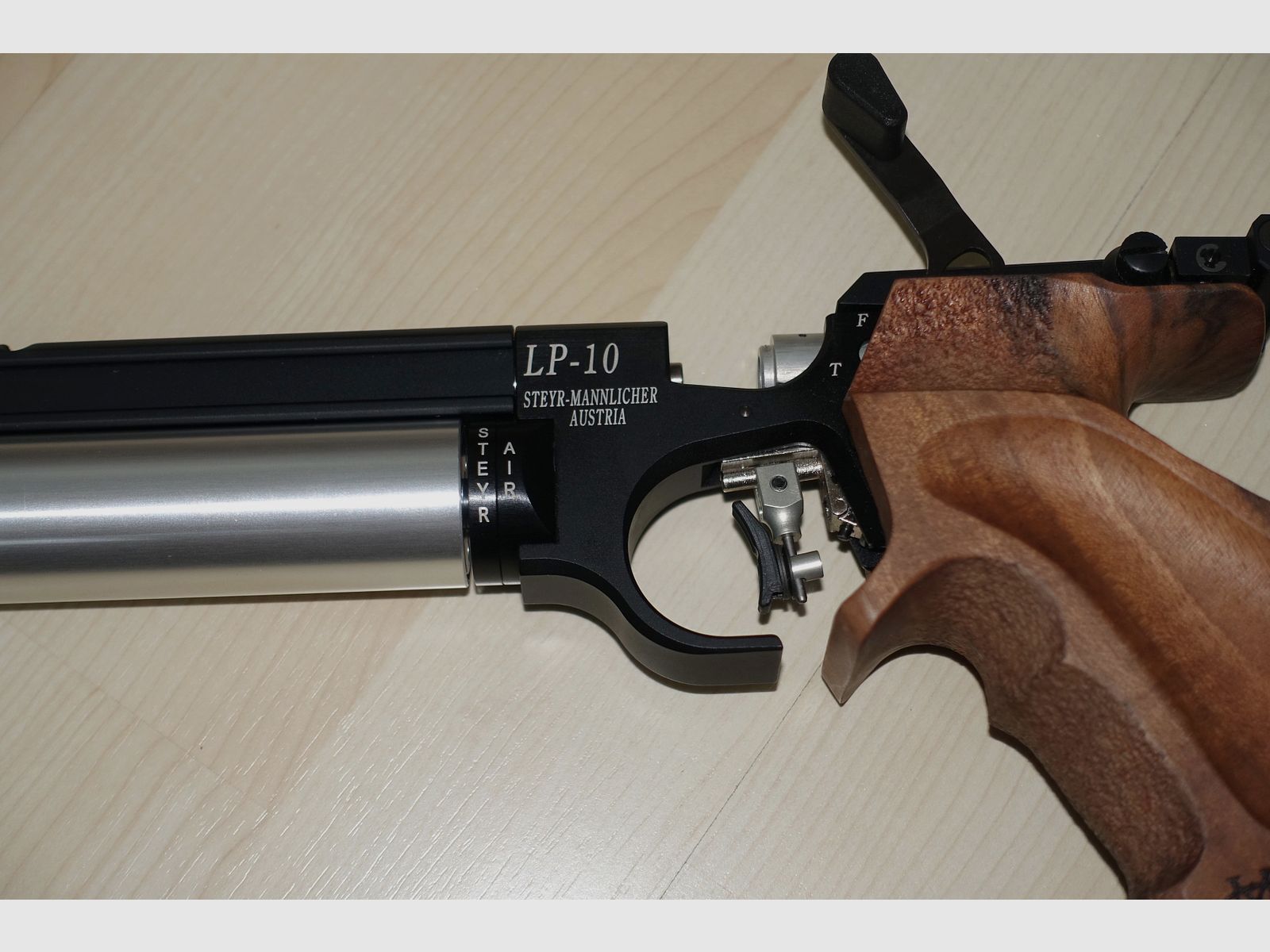 TOP Angebot neuwertige Steyr LP10 Pressluft Matchpistole / Bitte lesen!