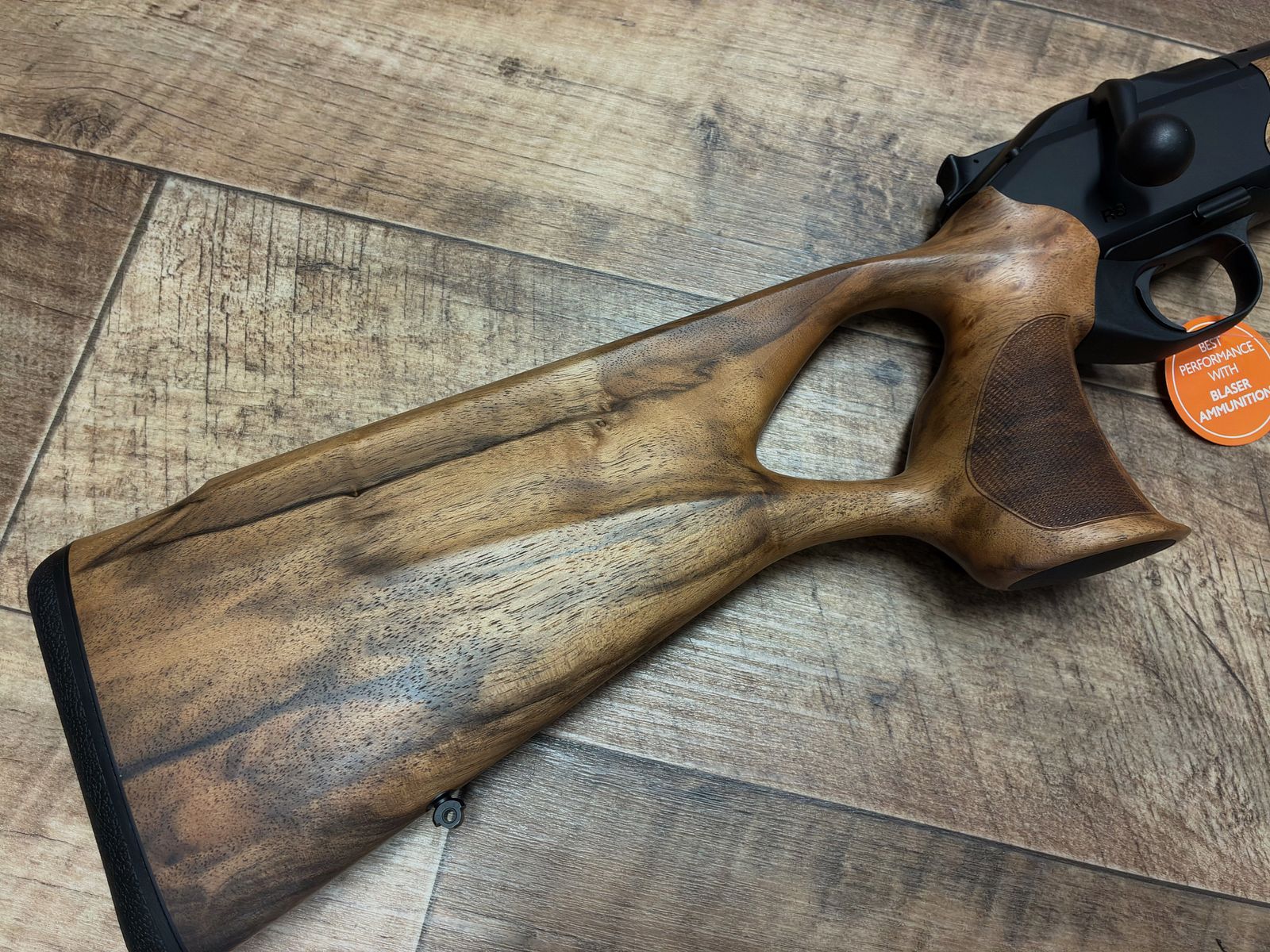 Blaser R8 Success mattgeöltes schönes Holz   www.waffenhandel-kraus.de nähe Nürnberg   