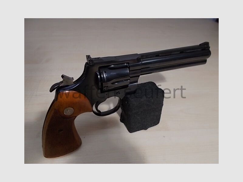 Colt Python 6" manufactured 1971/72!