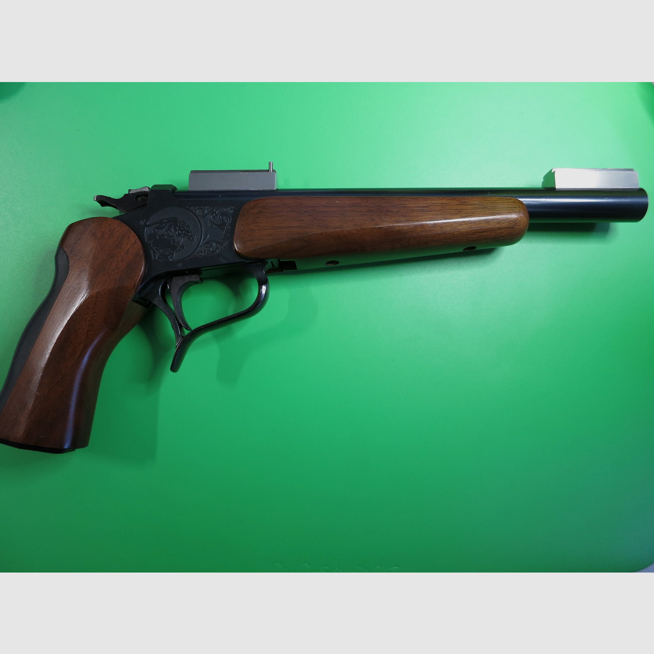 Einzelladerpistole Thompson-Center Contender G2, Kal. .22 Hornet, 2. Generation     #72+73