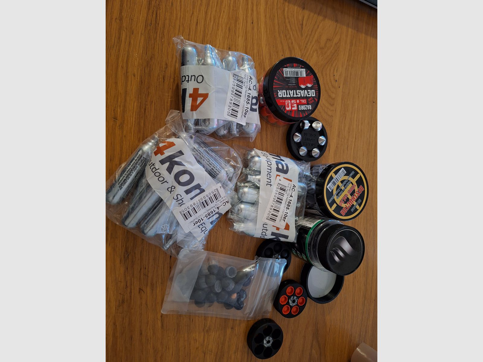 Set gigante per revolver CO2 50 HDR, tre caricatori, proiettili diversi, cartucce CO2