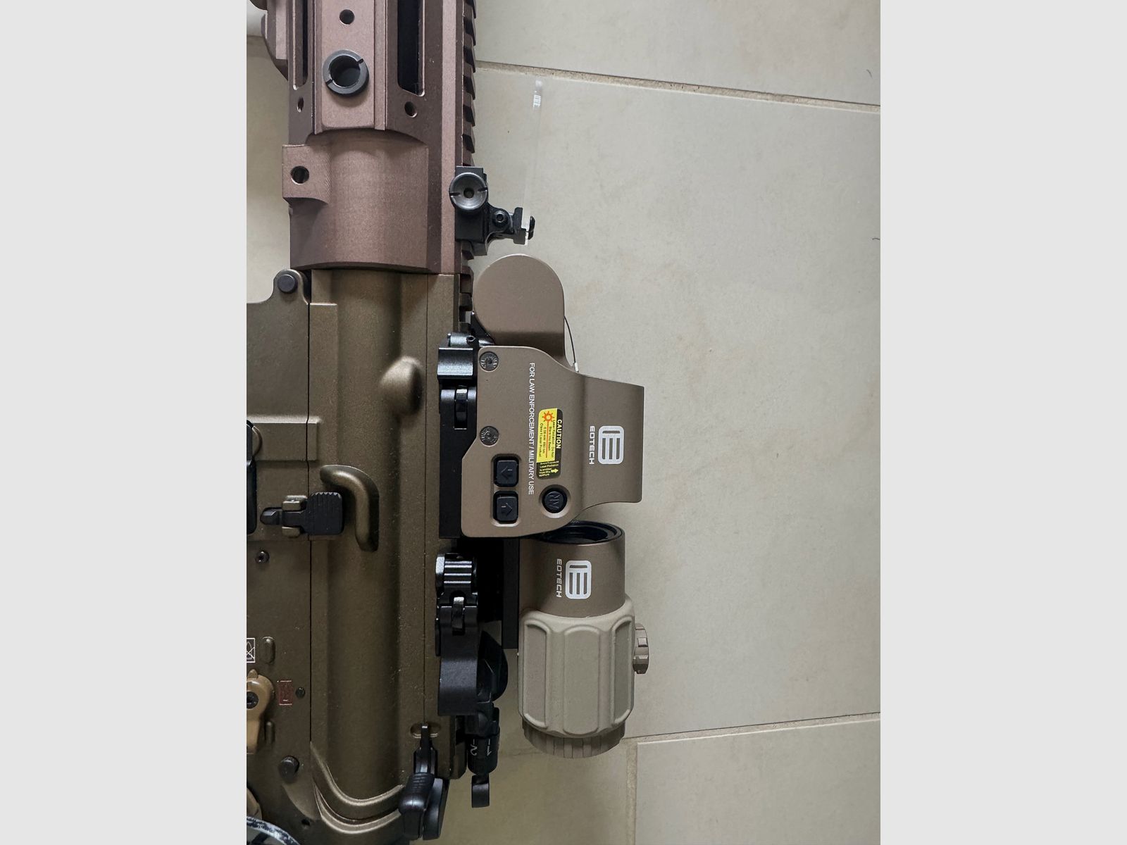 Airsoft Komplettset NEUWERTIG mit Begadi SMR16 und VFC Glock 17 