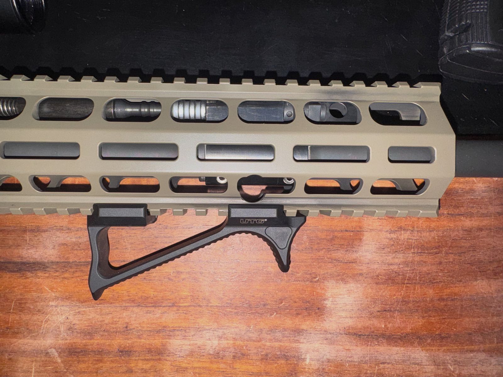 Haenel CR 223, 16,5" – match trigger – incl. scope + red dot + magazines + adjustable gas system + ATec muzzle brake