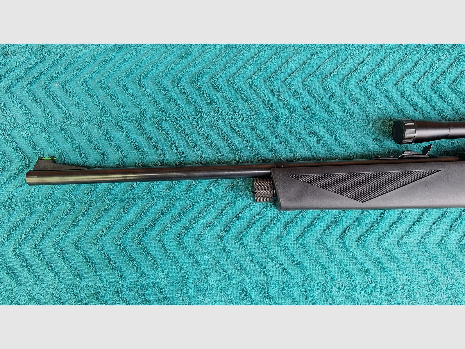 Crosman 1077 Co2 Gewehr 4,5 mm Diabolo mit Zielfernrohr