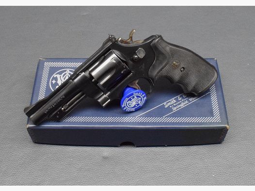 Revolver Smith & Wesson Modell 28 Hihgway Patrolman, 4", Kaliber 357Magnum, gut