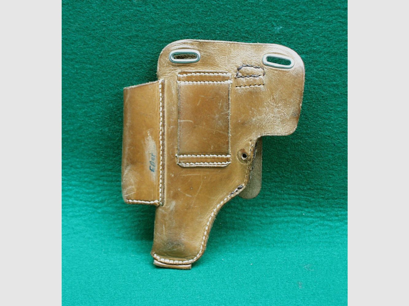 Holster en cuir AKAH D.G.M. pour pistolet